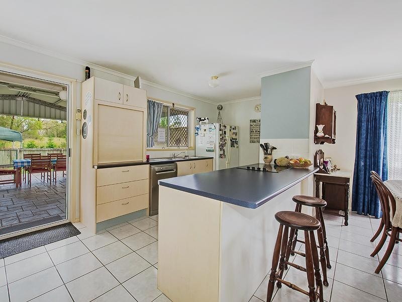12 Silverbirch Court, Landsborough QLD 4550