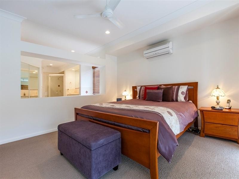 5 Campbellville Circuit, Pelican Waters QLD 4551