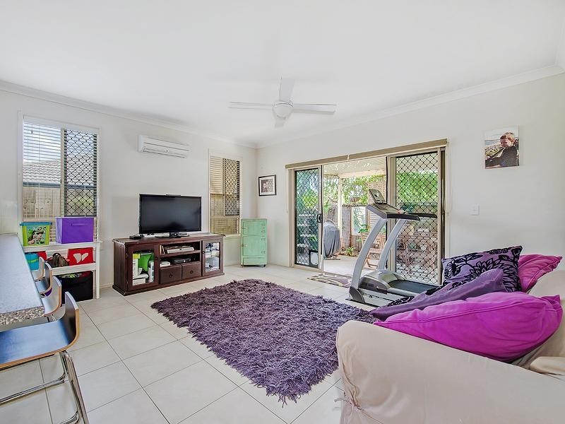21 Barrine Crescent, Caloundra West QLD 4551