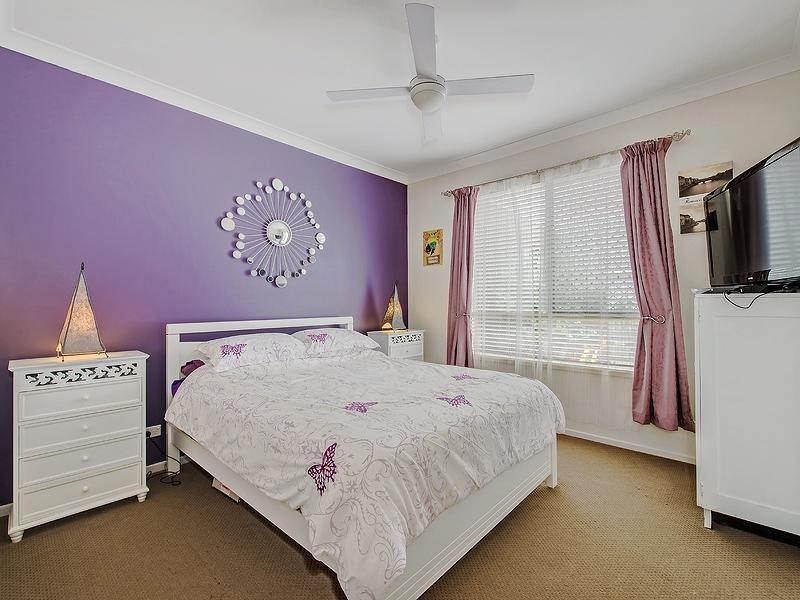 21 Barrine Crescent, Caloundra West QLD 4551