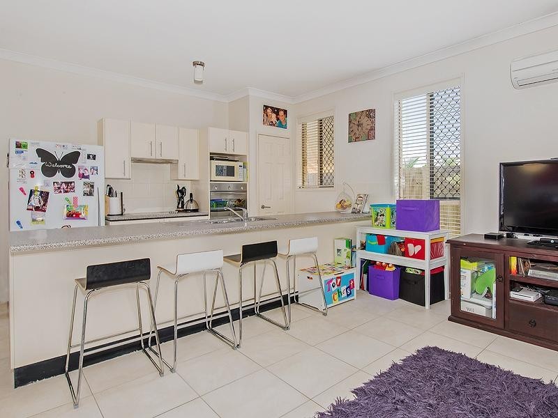 21 Barrine Crescent, Caloundra West QLD 4551