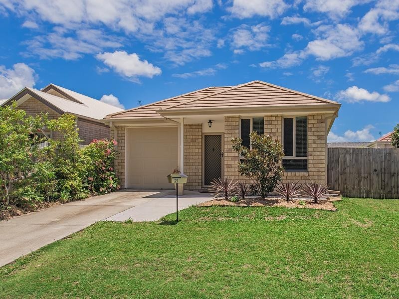 21 Barrine Crescent, Caloundra West QLD 4551