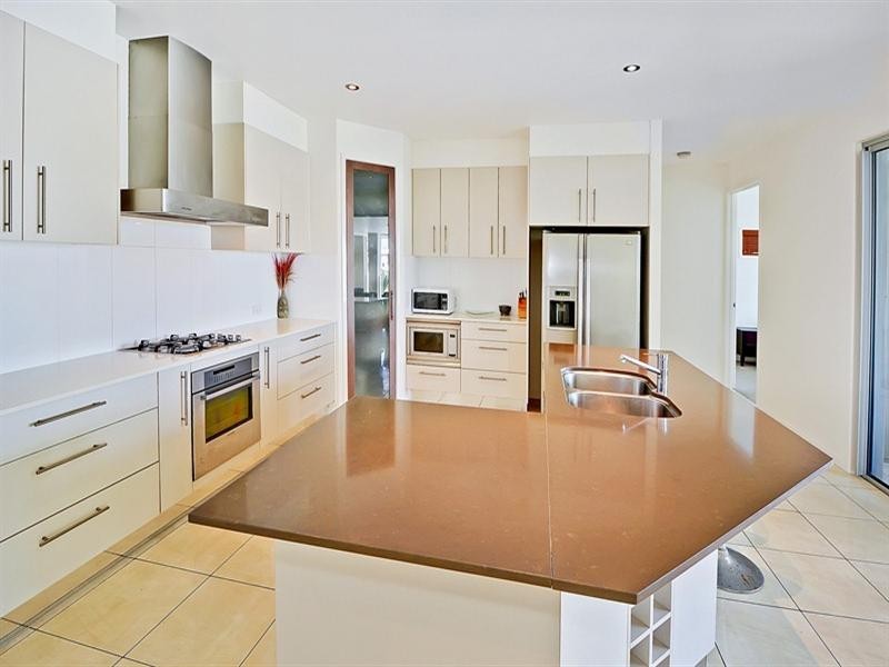 20 Artunga Place, Pelican Waters QLD 4551