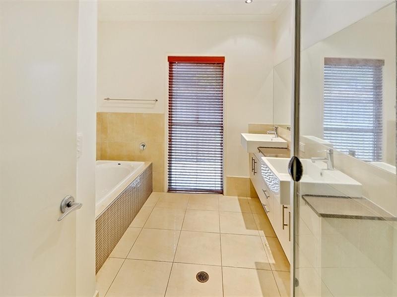 20 Artunga Place, Pelican Waters QLD 4551