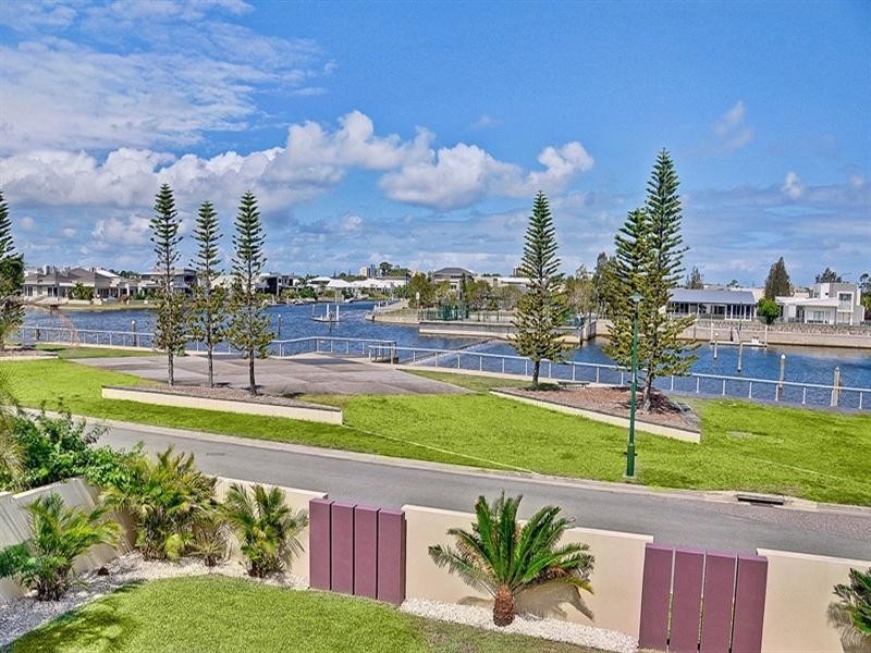 20 Artunga Place, Pelican Waters QLD 4551