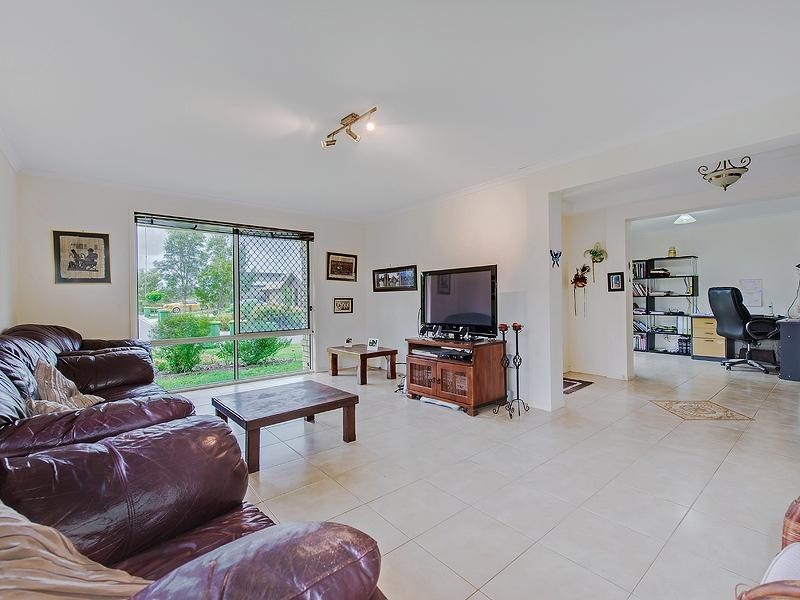 18 Eyre Place, Caloundra West QLD 4551