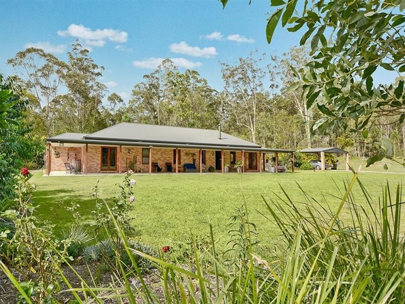 38 Amigh Road, Landsborough QLD 4550