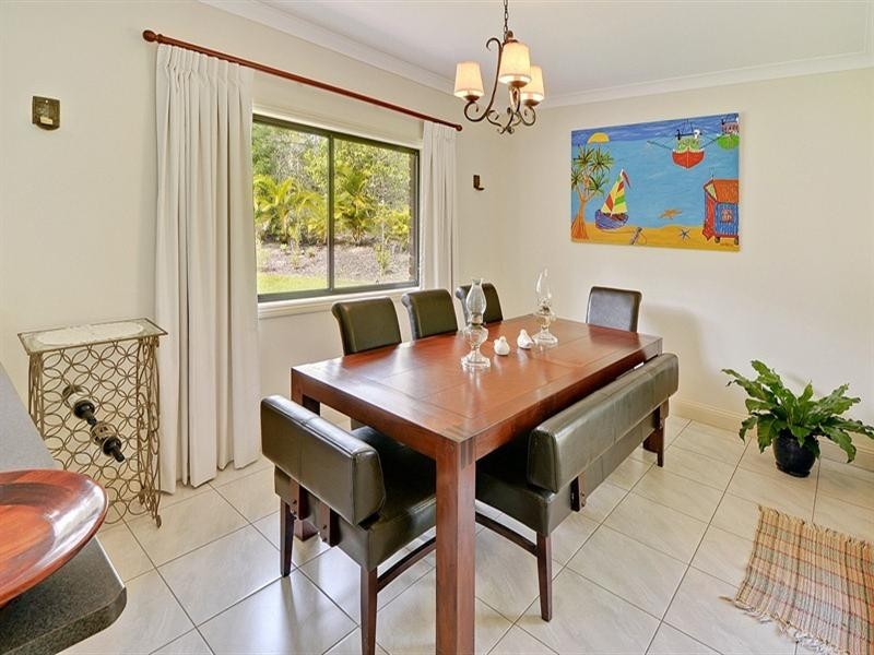 38 Amigh Road, Landsborough QLD 4550