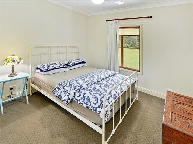38 Amigh Road, Landsborough QLD 4550