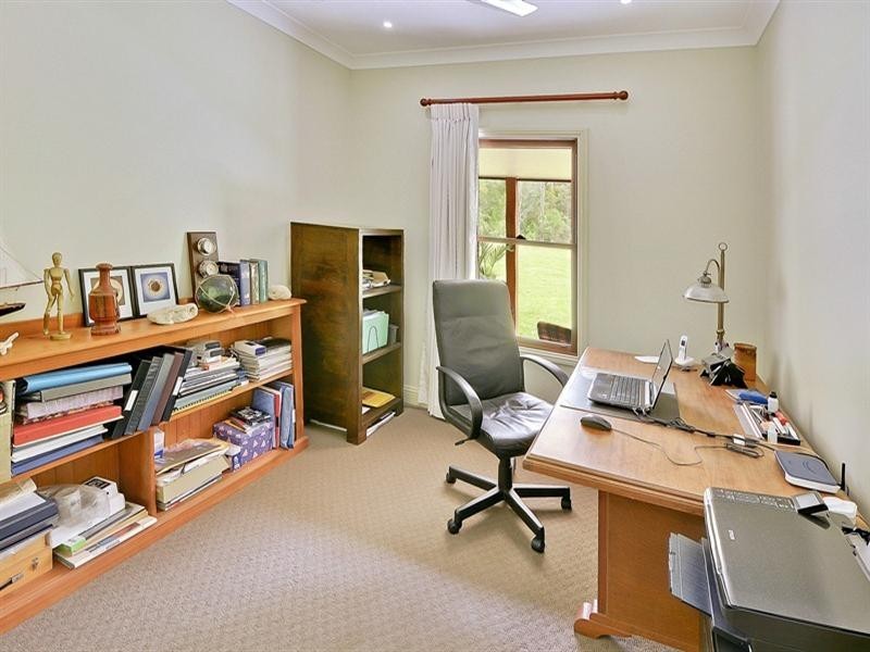 38 Amigh Road, Landsborough QLD 4550