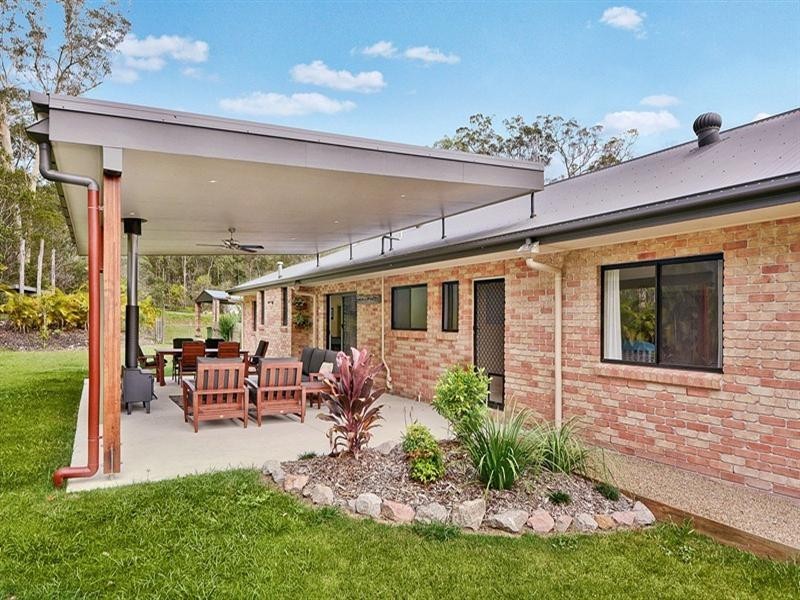 38 Amigh Road, Landsborough QLD 4550