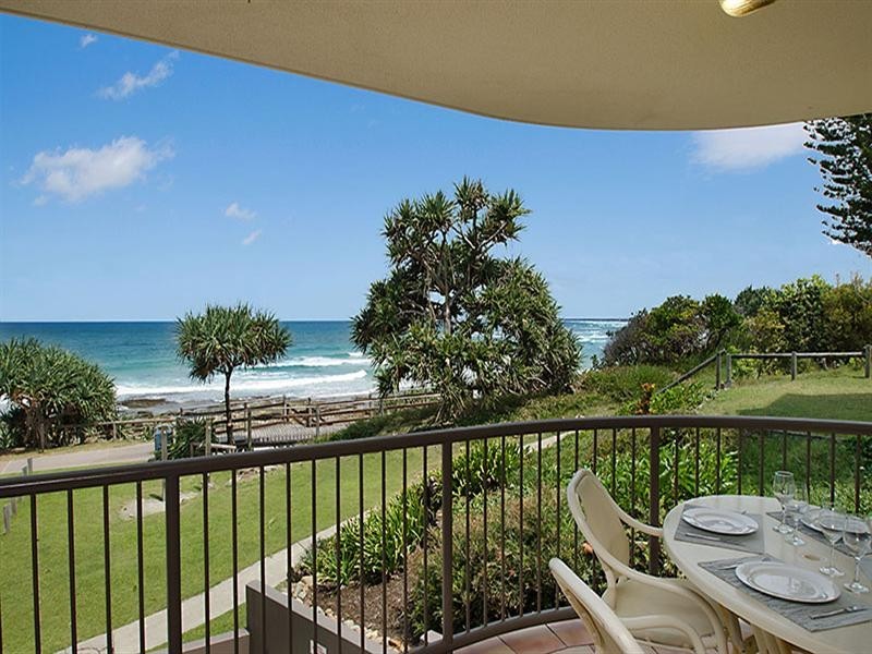 Unit 3 ‘Pandanus Shores’ 1 Bulcock Beach Esplanade, Caloundra QLD 4551