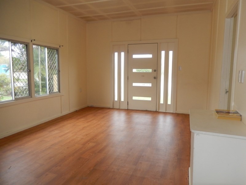 22 Cook Street, Golden Beach QLD 4551