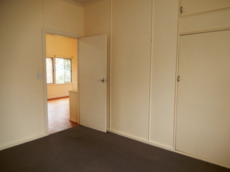 22 Cook Street, Golden Beach QLD 4551