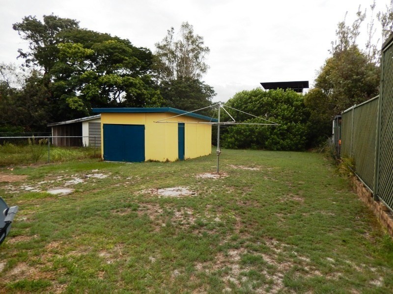 22 Cook Street, Golden Beach QLD 4551