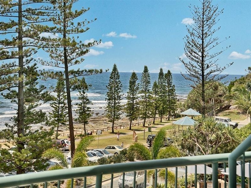 Unit 34 ‘Norfolks’ 32 Queen of Colonies Parade, Moffat Beach QLD 4551