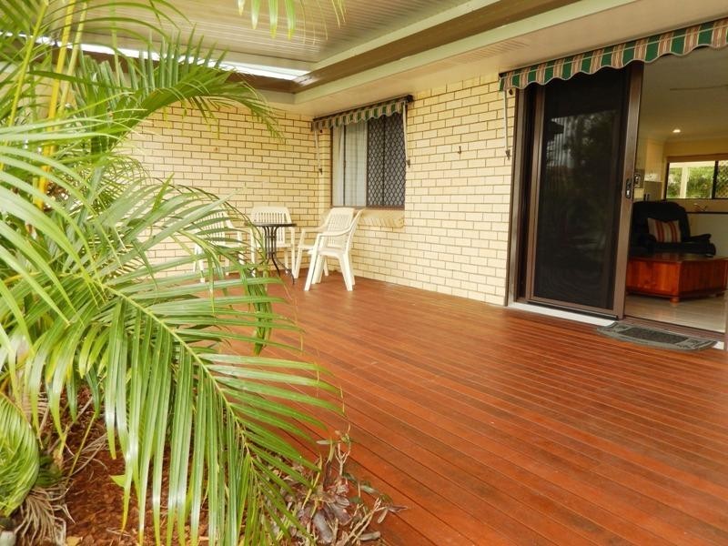 1 Cunningham Court, Golden Beach QLD 4551
