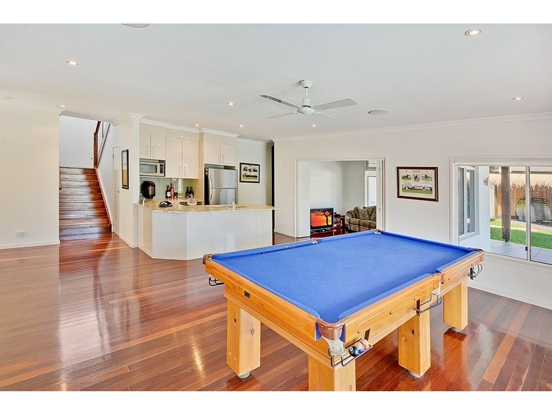 2 Elimbah Street, Pelican Waters QLD 4551