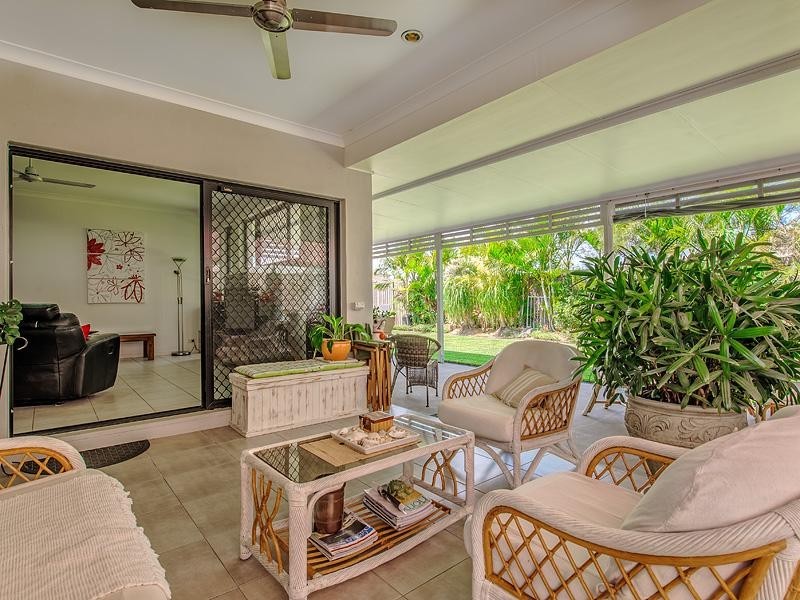 10 Gairdner Street, Caloundra West QLD 4551