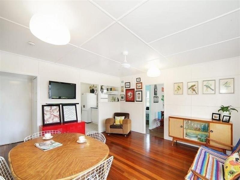 15 Oxley Street, Golden Beach QLD 4551