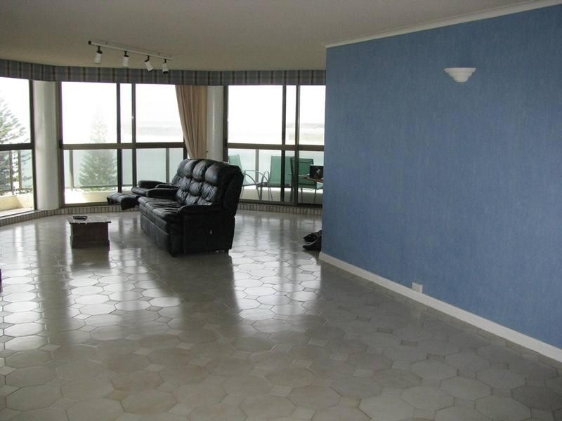 Unit 9 ‘Araluen’ 10 Bulcock Beach Esplanade, Caloundra QLD 4551