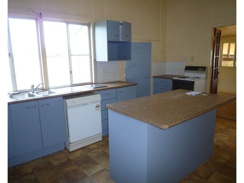 26 Lindeman Road, Beerwah QLD 4519