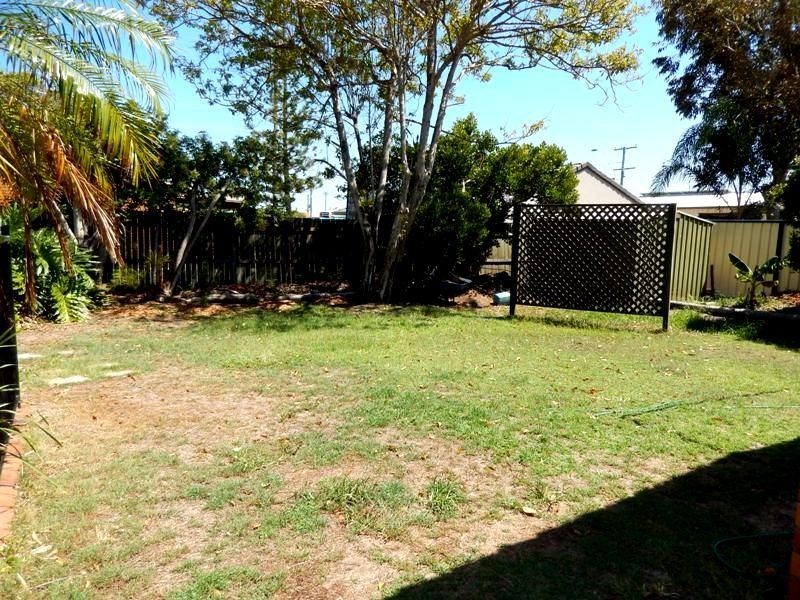46 Parari Street, Warana QLD 4575