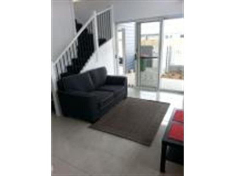 20 Copper Crescent, Caloundra West QLD 4551