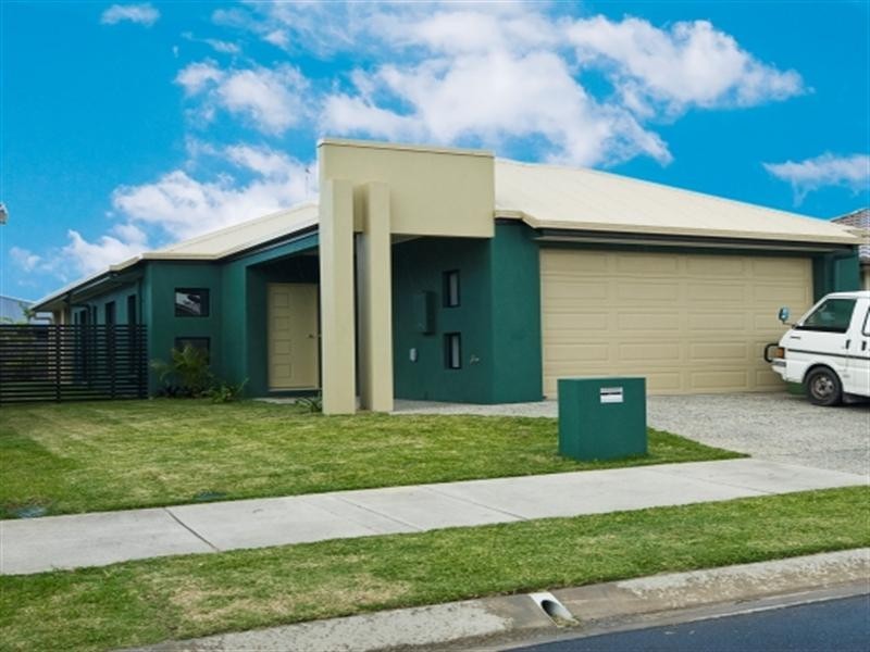 31 Howitt Street, Caloundra West QLD 4551