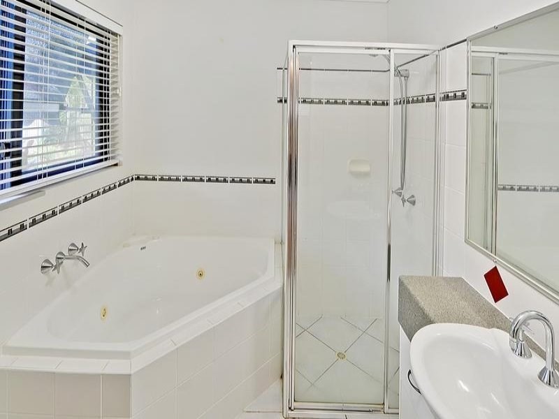 15 Hartley Crescent, Pelican Waters QLD 4551