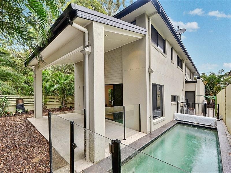 1 Lawley Street, Dicky Beach QLD 4551