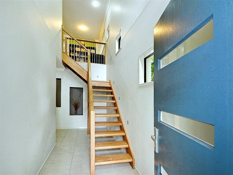 1 Lawley Street, Dicky Beach QLD 4551