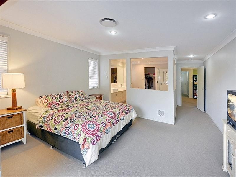 1 Lawley Street, Dicky Beach QLD 4551