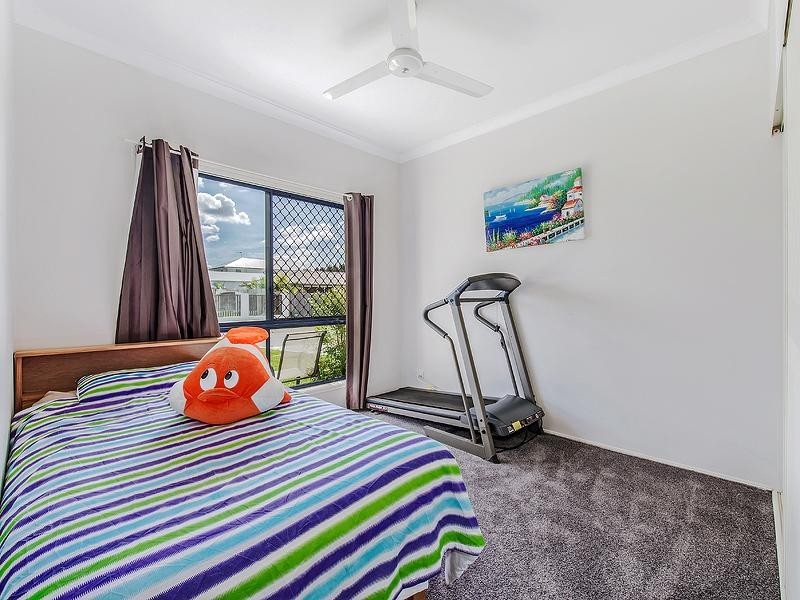 32 Nebo Street, Caloundra West QLD 4551