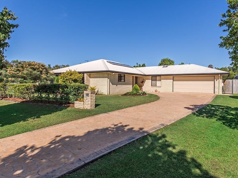 7 Kinross Court, Caloundra West QLD 4551