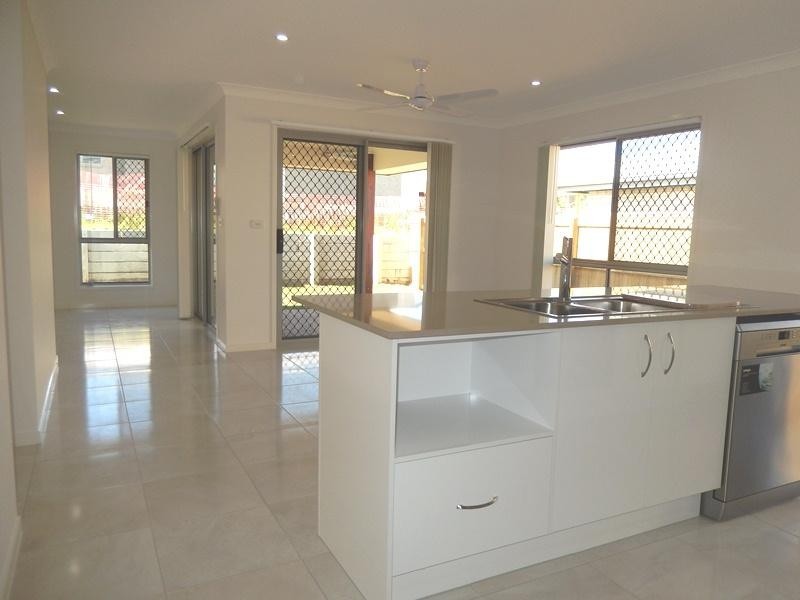 88 Little Mountain Drive, Little Mountain QLD 4551