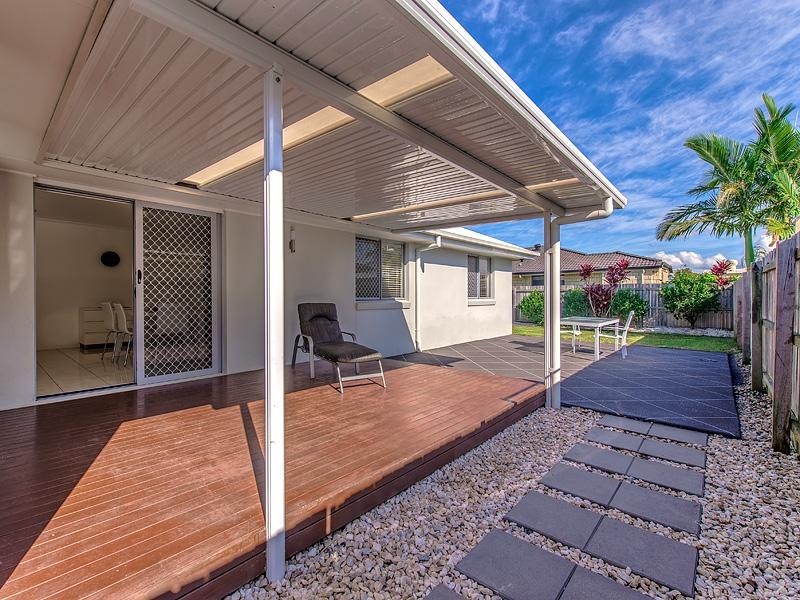 6 Donnelly Place, Caloundra West QLD 4551