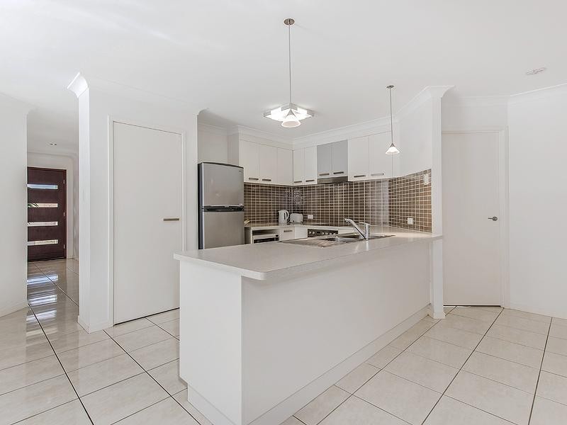 6 Donnelly Place, Caloundra West QLD 4551
