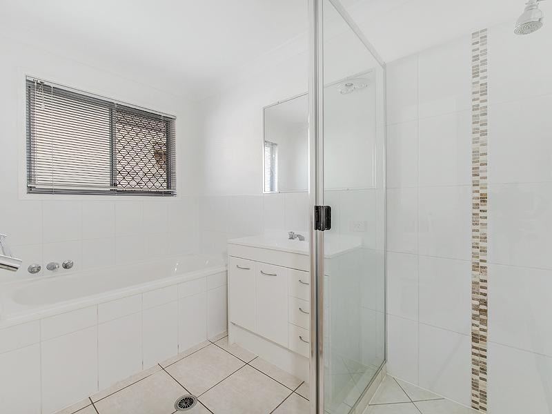 6 Donnelly Place, Caloundra West QLD 4551