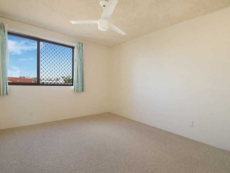 Unit 16 ‘Sealanes’ 43 Albert Street, Kings Beach QLD 4551