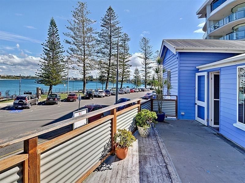 31 Bulcock Beach Esplanade, Caloundra QLD 4551