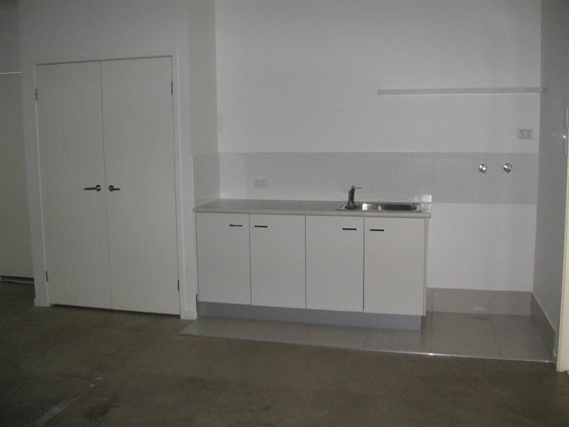 16 Crater Street, Caloundra West QLD 4551