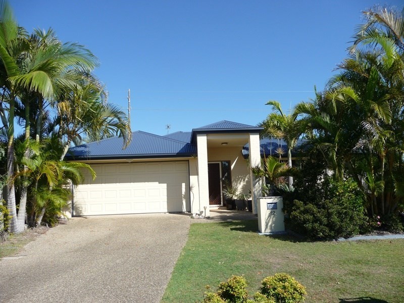 12 Bracken Place, Currimundi QLD 4551