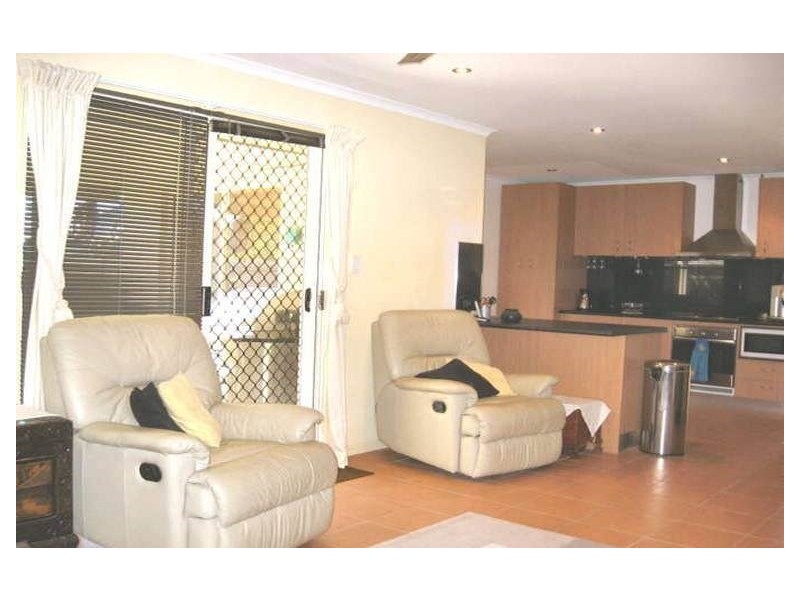 12 Bracken Place, Currimundi QLD 4551