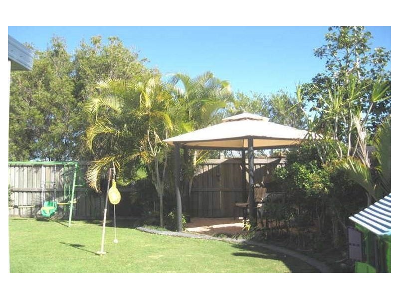 12 Bracken Place, Currimundi QLD 4551
