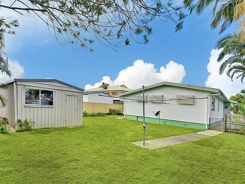 60 Coronation Avenue, Golden Beach QLD 4551