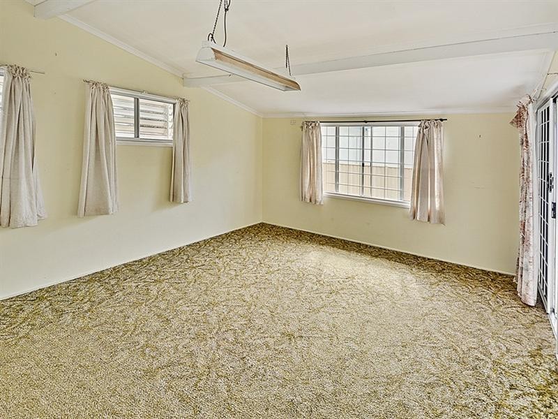 60 Coronation Avenue, Golden Beach QLD 4551