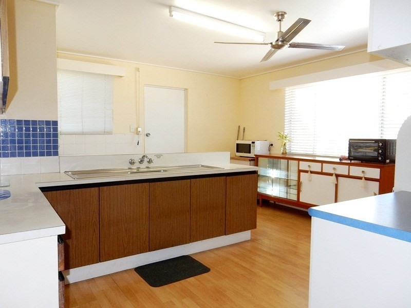 Unit 1/2 Canberra Terrace, Caloundra QLD 4551