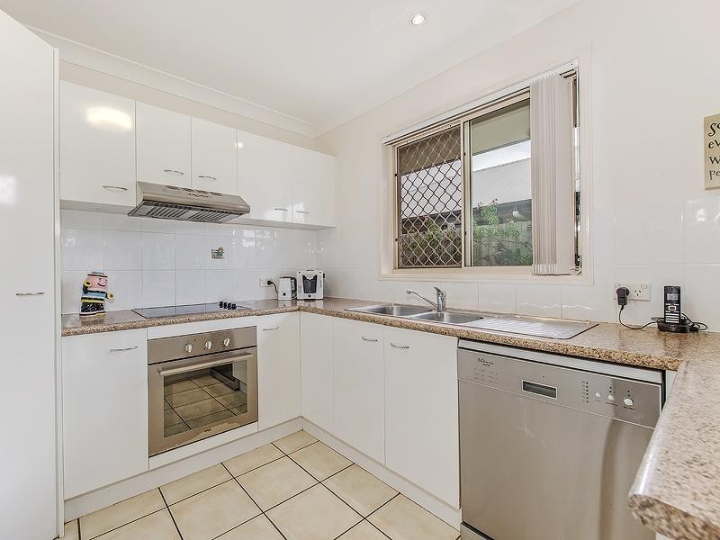 24 Springbrook Street, Caloundra West QLD 4551