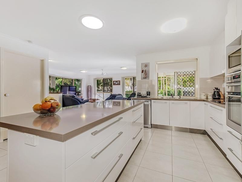 24 Athenree Place, Little Mountain QLD 4551